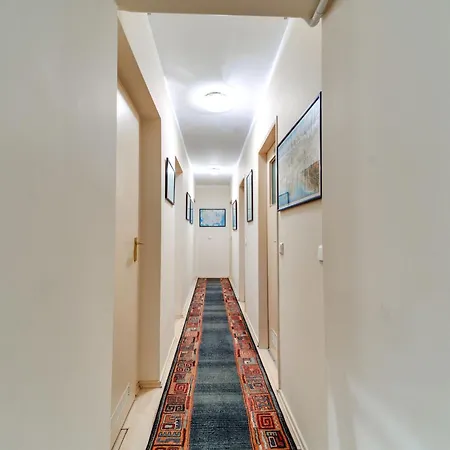 Appartamento By Interhome *