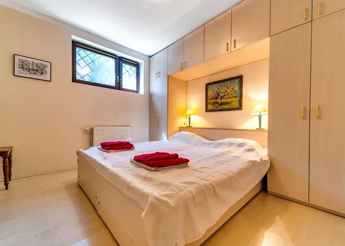 By Interhome * Marcyporeba